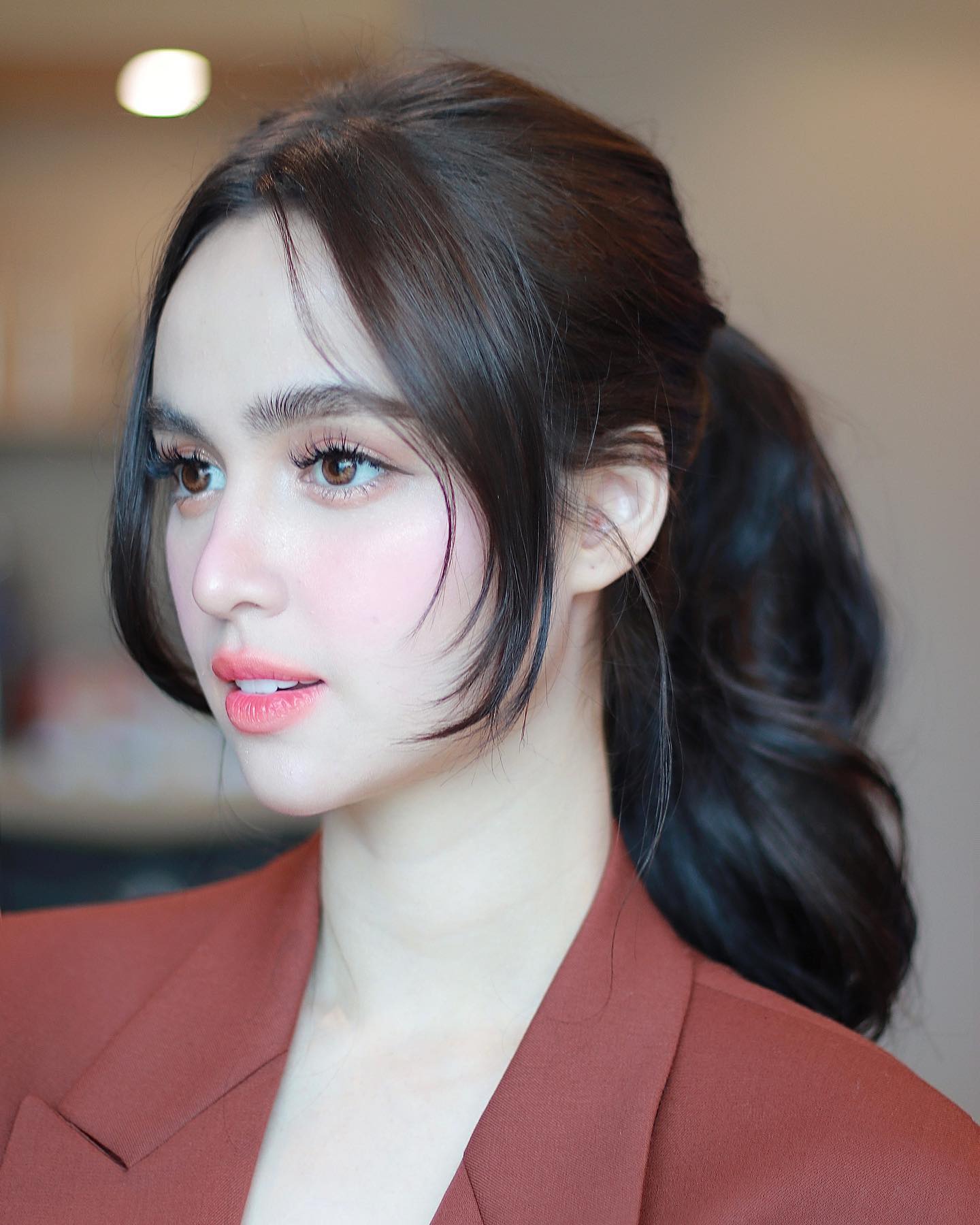 Kim domingo 13 фигура, волосы, тело, грудь, ноги, руки