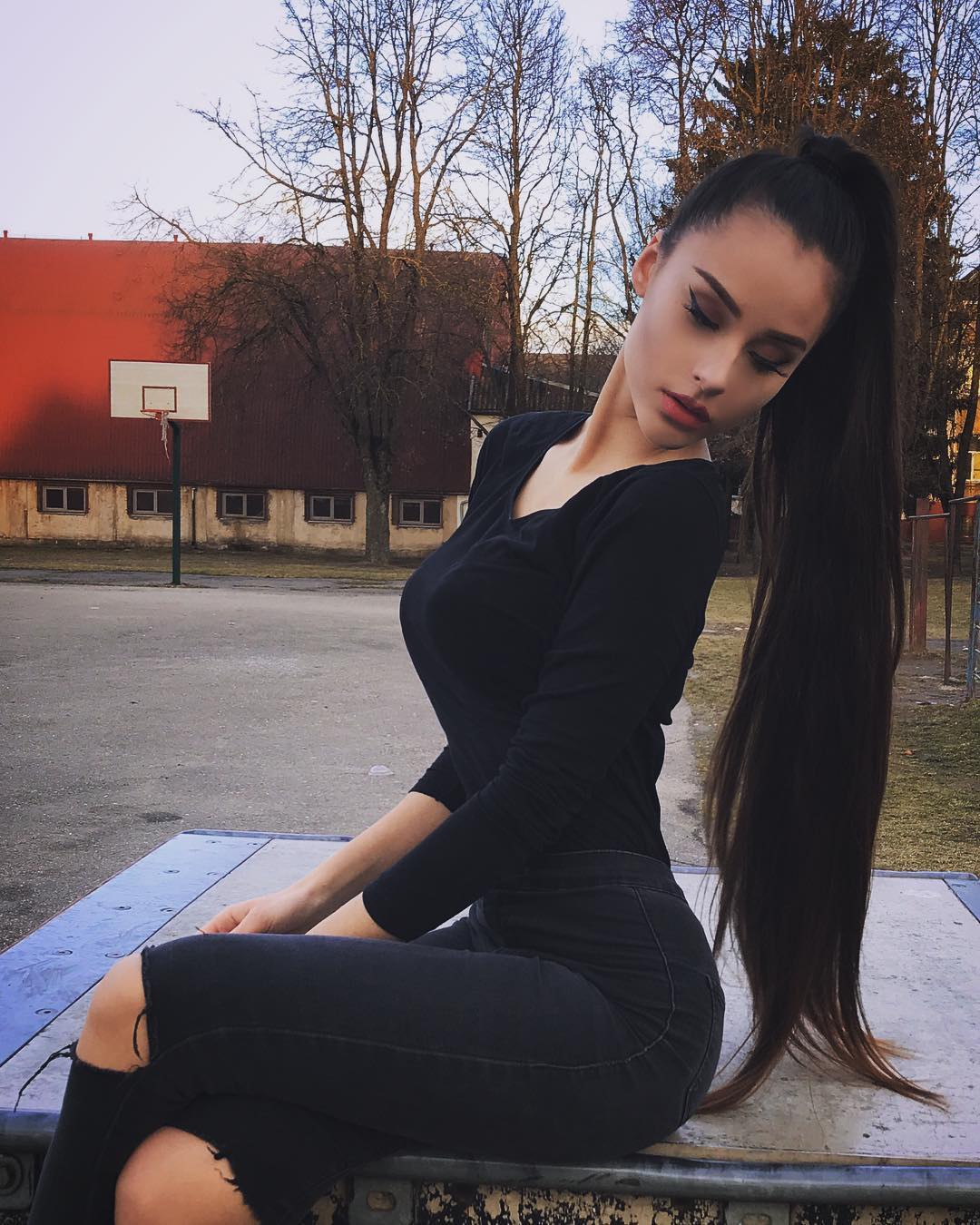 Viktorija jukonyte 15 фигура, волосы, тело, грудь, ноги, руки