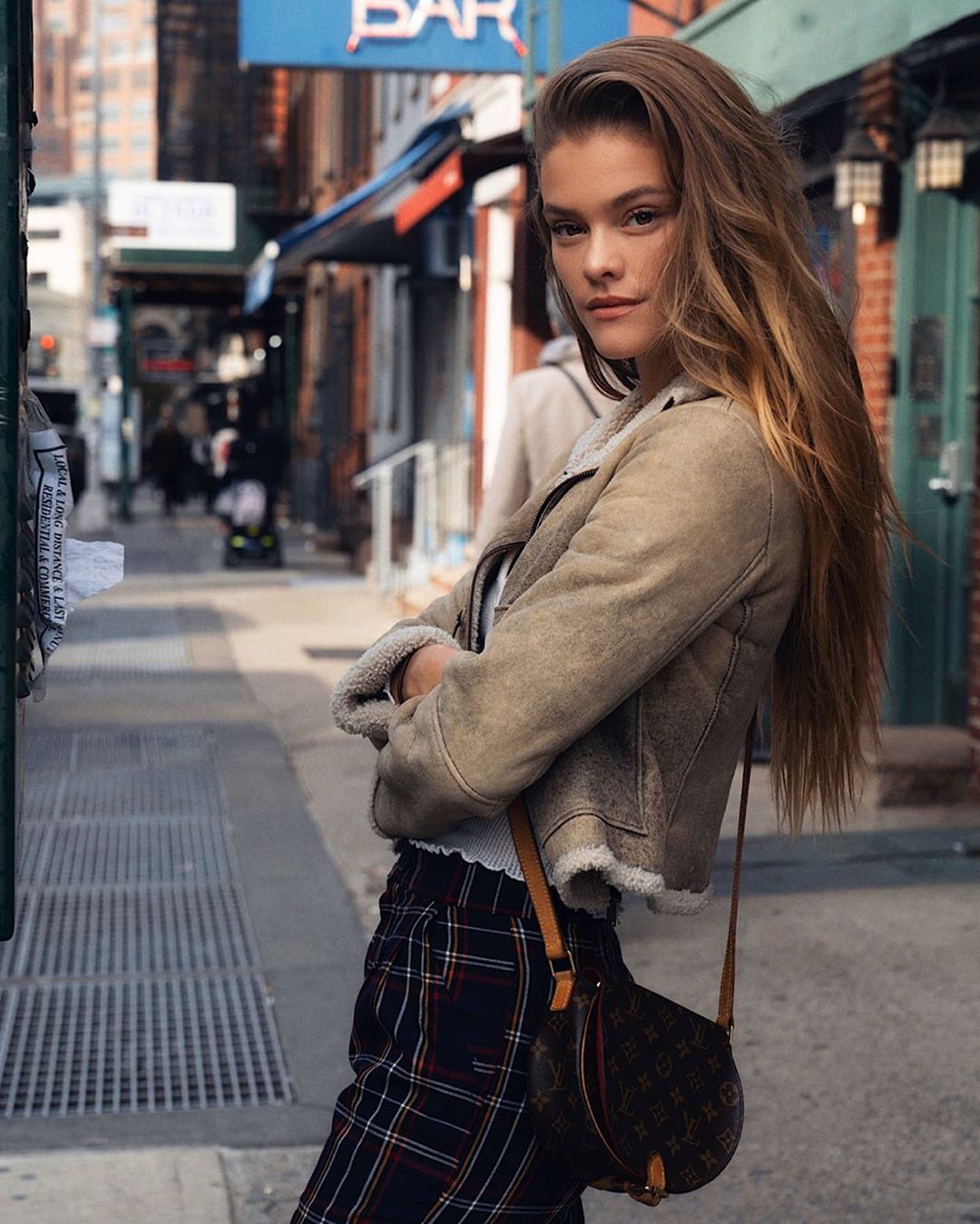 Nina agdal 3 фигура, волосы, тело, грудь, ноги, руки