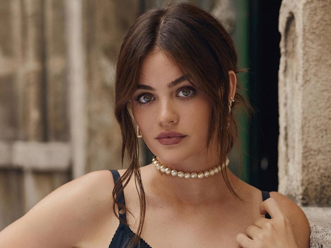 Lucy hale 29 фигура, волосы, тело, грудь, ноги, руки