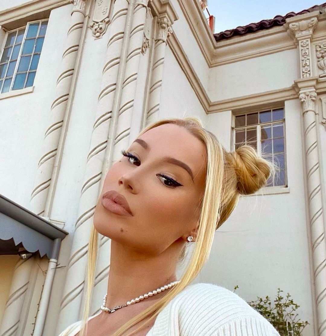 Iggy azalea 7 фигура, волосы, тело, грудь, ноги, руки