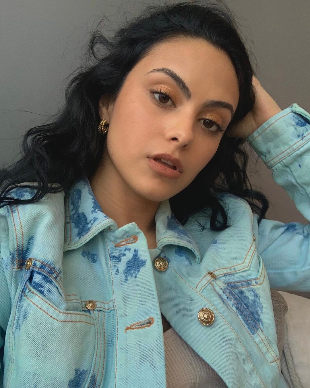 Camila mendes 23 фигура, волосы, тело, грудь, ноги, руки