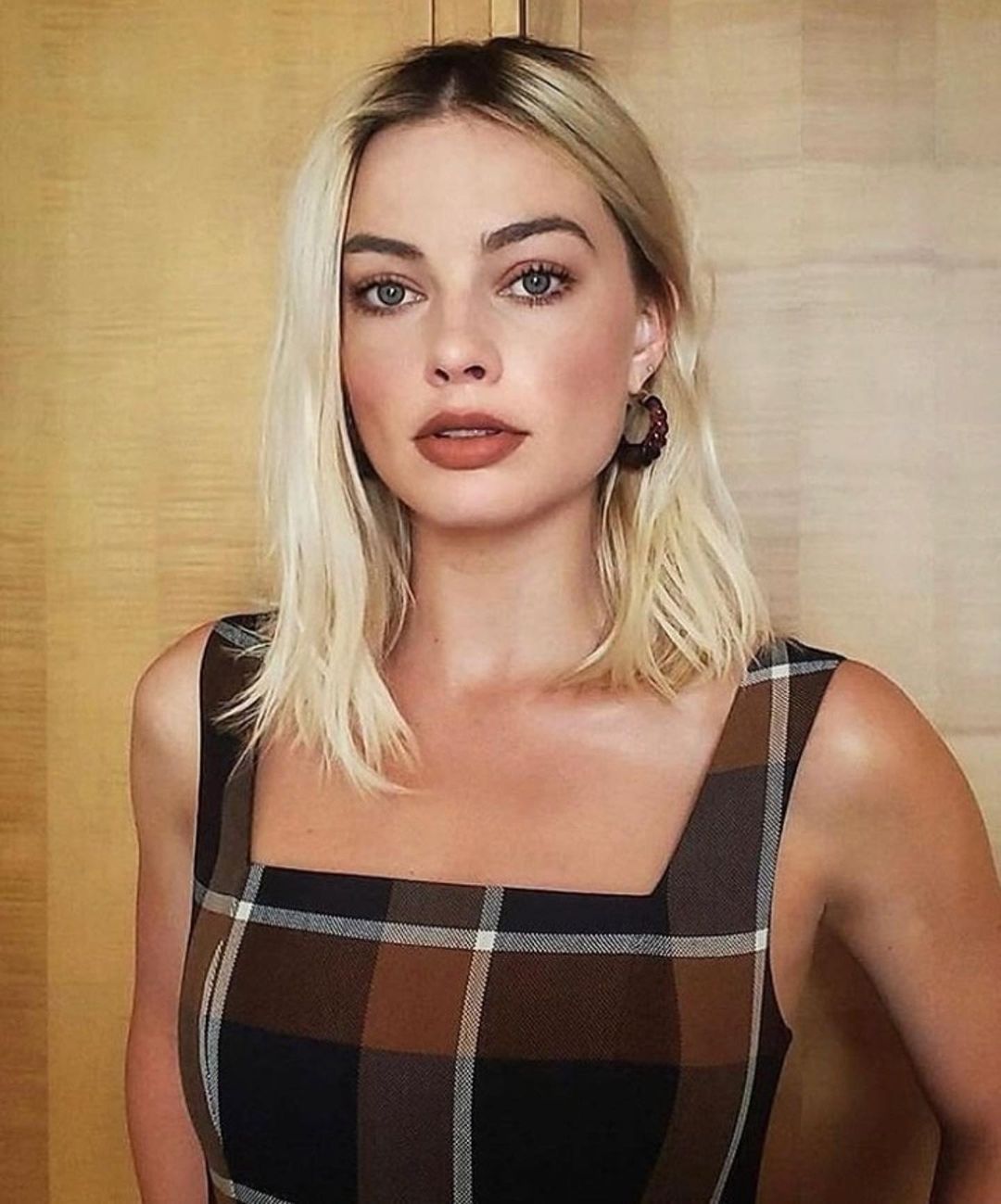 Margot robbie 7 фигура, волосы, тело, грудь, ноги, руки