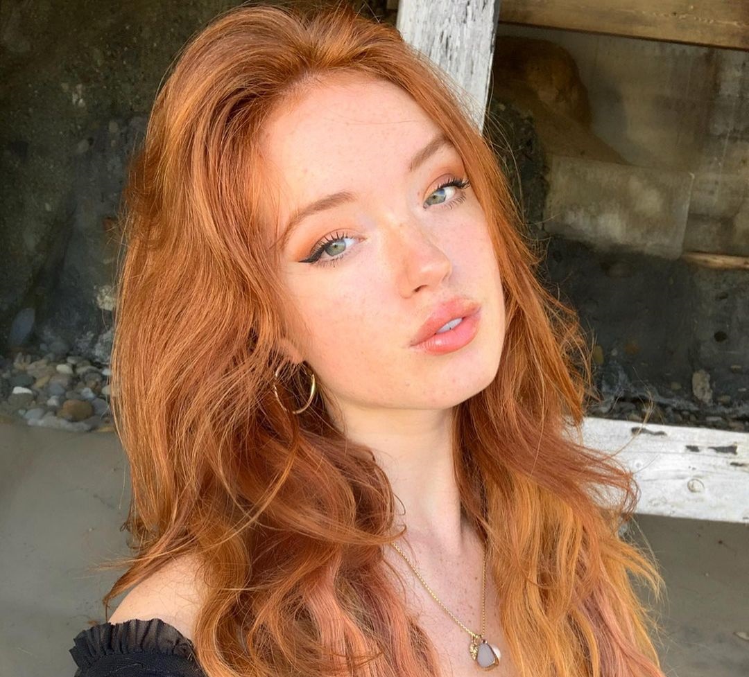 Riley rasmussen 41 фигура, волосы, тело, грудь, ноги, руки