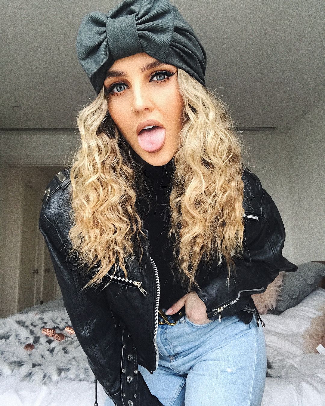 Perrie edwards 9 фигура, волосы, тело, грудь, ноги, руки