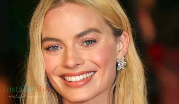 Margot robbie 1 фигура, волосы, тело, грудь, ноги, руки